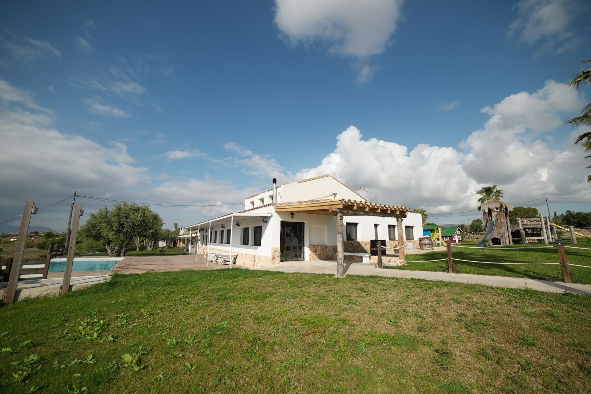 Villa privada con piscina y jardín en el Delta de l'Ebre